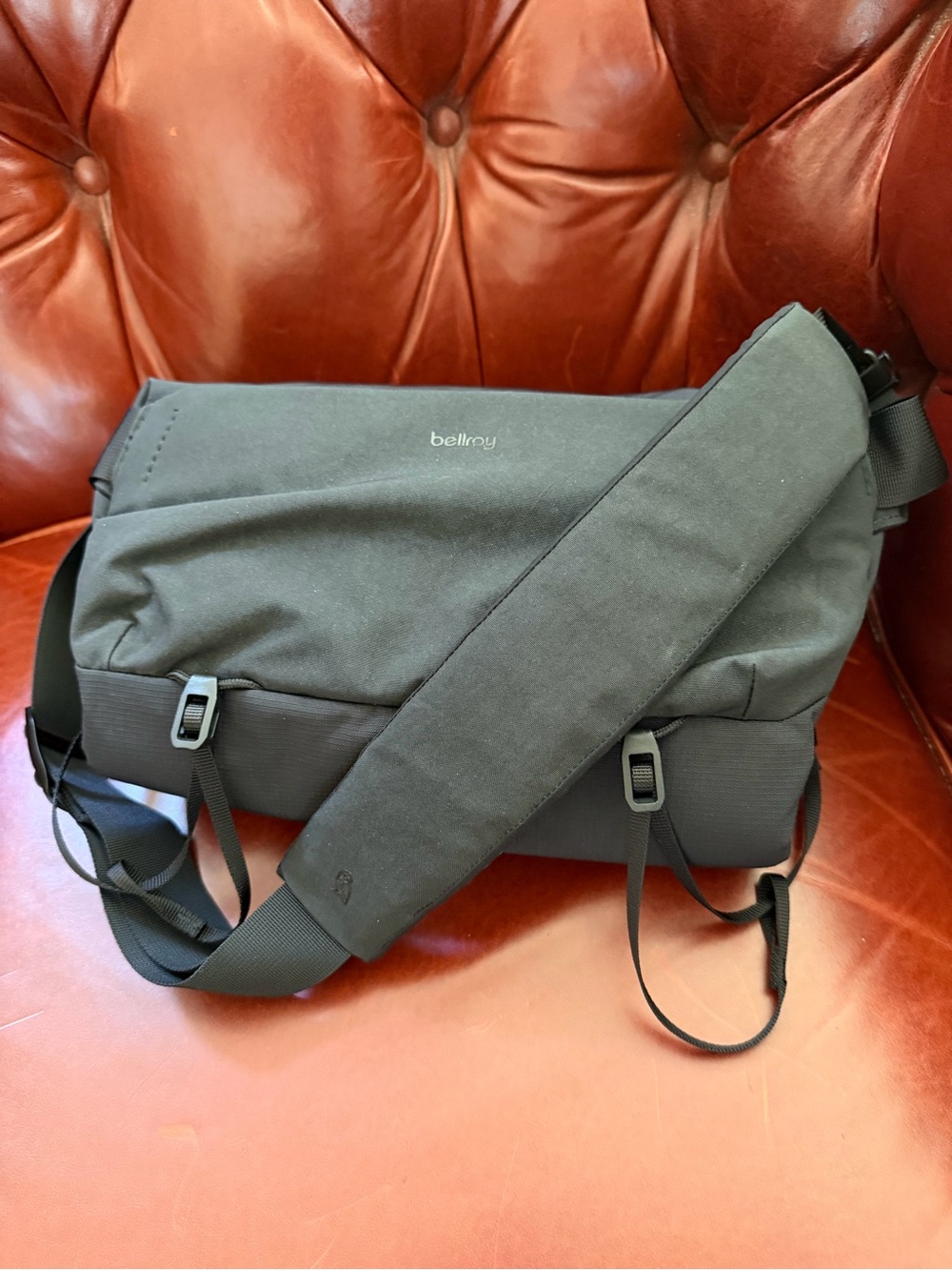 Bellroy sling camera bag - Picture 8 of 9